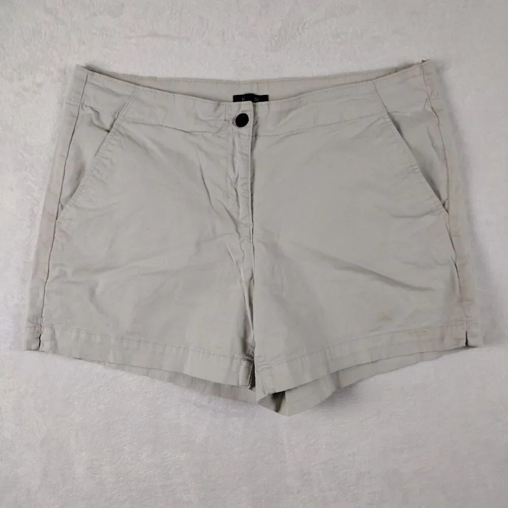Nautica Shorts Women's Size 14 Chino Cotton Tan Mid Rise Walking Easy‎ Fit
